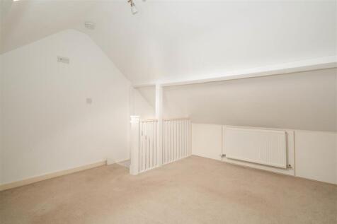 Bedroom1-3.jpg