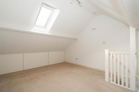 Bedroom1-2.jpg