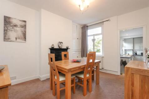 Dining Room.jpg