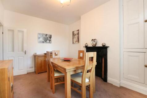 Dining Room3.jpg
