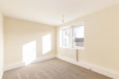 Bedroom 2-1.jpg