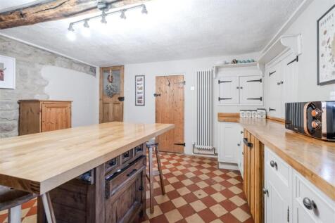 Kitchen-4.jpg