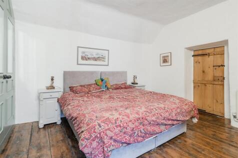 Bedroom 3-3.jpg