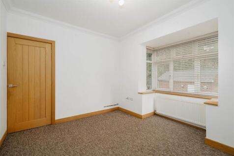 Playroom - Office_-3.jpg