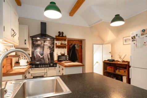 Kitchen-3.jpg