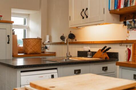Kitchen-7.jpg