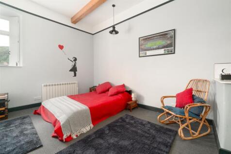 Bedroom3-2.jpg
