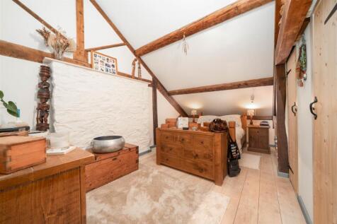 Bedroom4.jpg