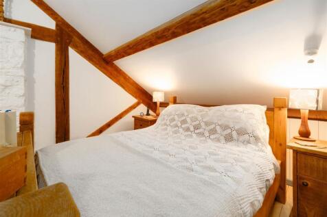 Bedroom4-4.jpg