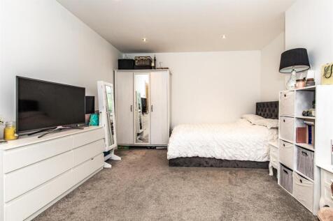 56 Millcroft22.jpg