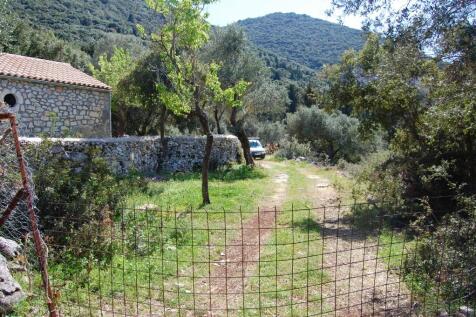Gate of property