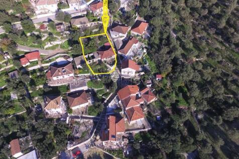 Location &amp; border