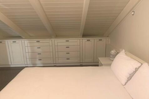 Double bedroom