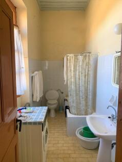 Bathroom area