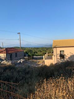 House &amp; surroundings