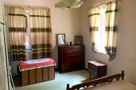 Downstairs bedroom