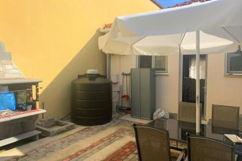 Back garden 
