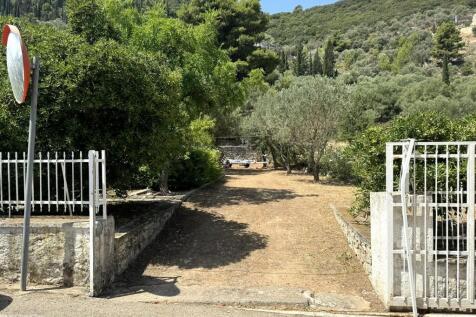 Front gate