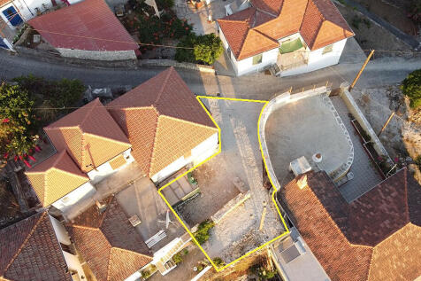 Border of property