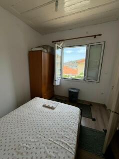 Double bedroom 2