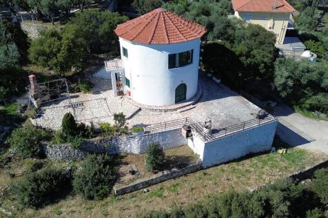 Aerial view of house
