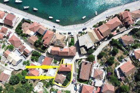 Location and border