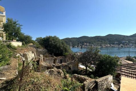 Ruin with views
