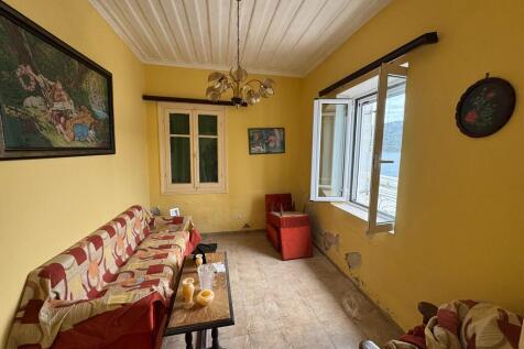 Lounge area