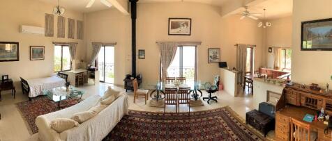 Interior panoramic