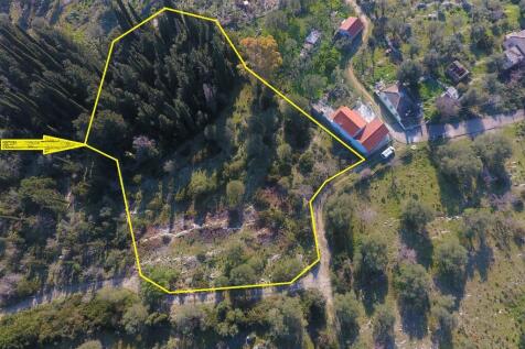 Border of property