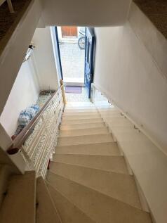 Internal stairs