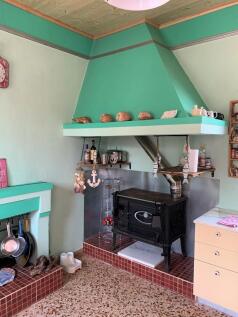 Kitchen area