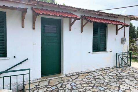 Front house facade