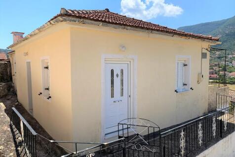 Front house facade