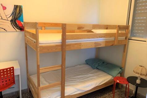 Flat bedroom