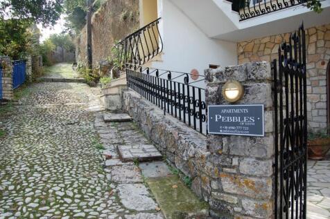 Footpath entrance
