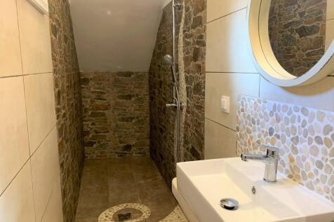 Courtyard bathroom