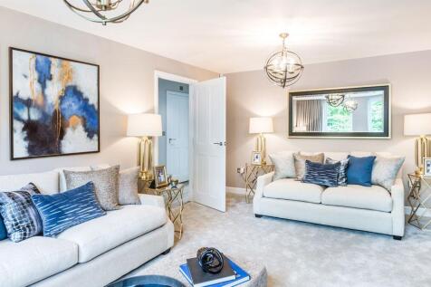 Colville 4 bedroom home, spacious lounge