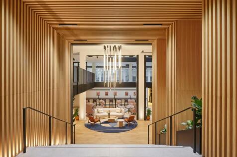 15 fitzroy entrance.jpg