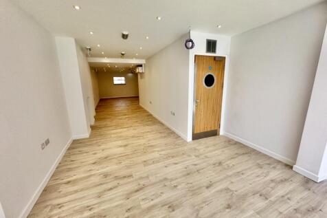 81 High Street (5)