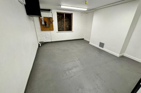 81 High Street (3)