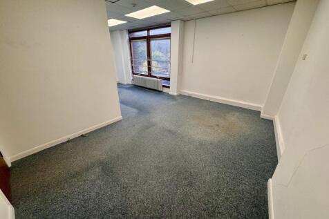 66-67 High Street - Palamos House (3)