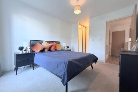 6e495c69-5460-486...