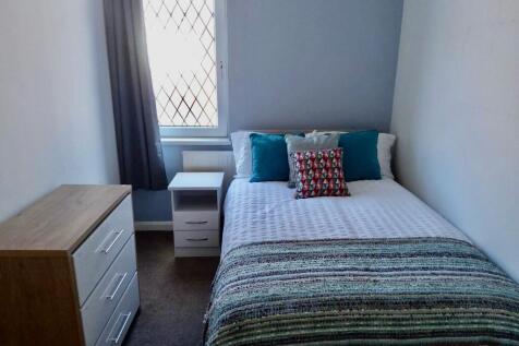 41 West Street Bedroom T202507301438.jpeg