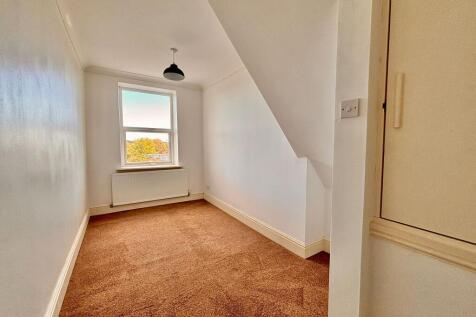 PHOTO-2025-10-08-17-30-32 T202510082004.jpg