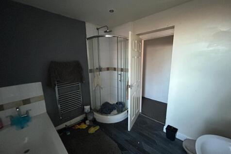 WhatsApp Image 2025-11-17 At 16.37.24 55300329 T202511171657.jpg