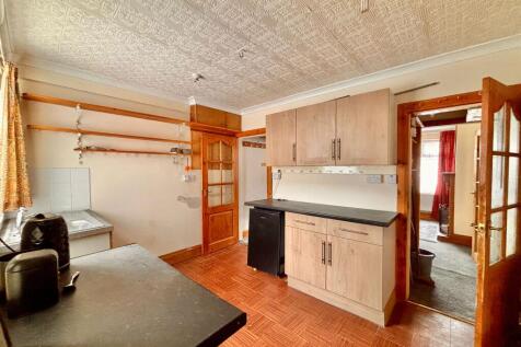 PHOTO-2025-11-05-17-30-05  1  T202511061733.jpg