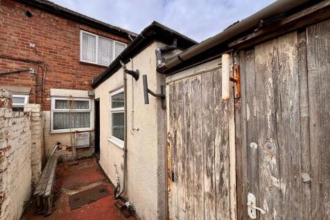 PHOTO-2025-11-05-17-30-06  1  T202511061733.jpg