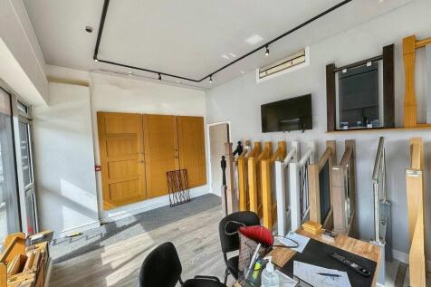 Commercial Unit