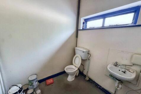 Commercial Unit